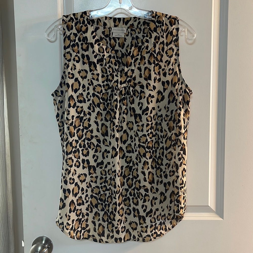 Cheetah print top
